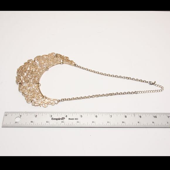 Forever 21 Filigree Statement Bib Necklace Goldtone - Picture 4 of 4